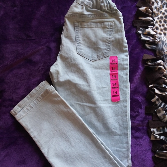 Girls Skinny Jeans - Picture 1 of 3